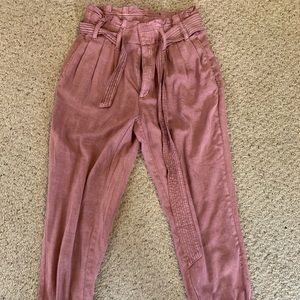 American Eagle High Waisted Pant
